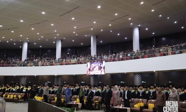 Gubernur Kalsel Apresiasi Prestasi dan Komitmen ULM dalam Wisuda ke-127 Tahun 2025