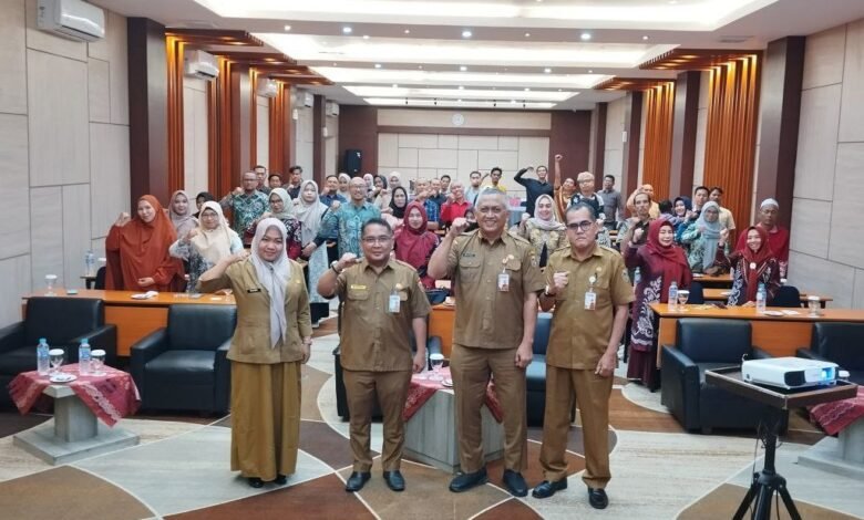 Pemprov Kalsel Dorong Penguatan Ekonomi Keluarga lewat Koperasi dan Ekonomi Kreatif