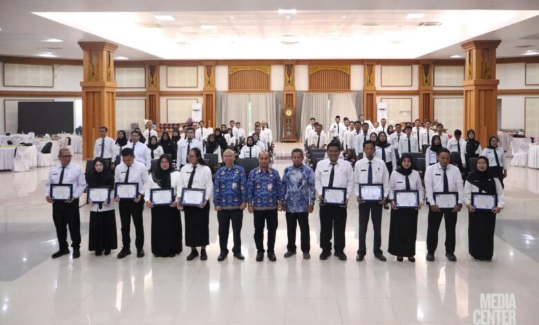 Pemprov Kalsel Tutup Pelatihan Etika ASN dan Manajemen Bencana: Dorong Kompetensi Menuju “Kalsel Bekerja”