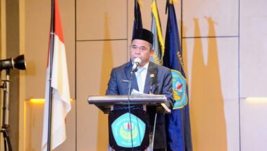 Wisuda STIMI Banjarmasin, Gubernur Kalsel : Tanamkan Nilai Kejujuran, Kerja Keras, dan Kepedulian dalam Langkah Karier