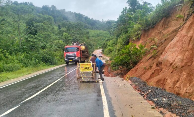 Pemprov Kalsel Gerak Cepat Tangani Longsor di Ruas Banjarbaru–Batulicin, Utamakan Keselamatan Pengguna Jalan