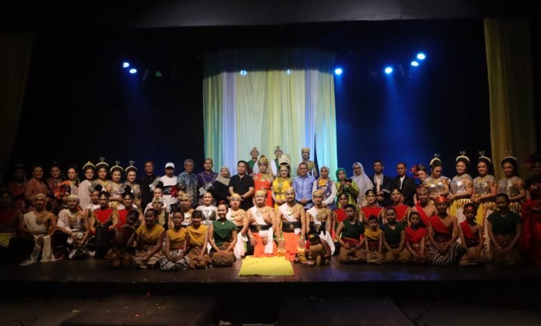 “Malam Batanam Karya” Taman Budaya Kalsel Sukses Menyita Perhatian Generasi Muda Pecinta Seni Banua