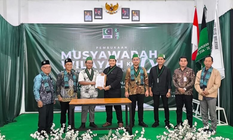 Momen Perkuat Sinergi dan Ukhuwah, Pemprov Kalsel Apresiasi Muswil KAHMI Kalsel