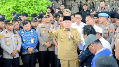 Terima Aksi Damai Masyarakat Sakutu, Gubernur Kalsel Tegaskan Penempatan Dana Pemprov di Bank Kalsel Sesuai Ketentuan