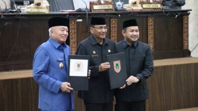 Gubernur Muhidin Apresiasi DPRD atas Penetapan Perda Grand Desain Pembangunan Kependudukan Kalsel