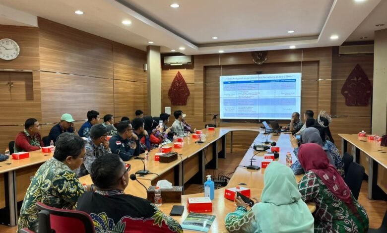 Dispar Kalsel Perkuat Kapasitas Pokdarwis Lewat Benchmarking ke Jawa Timur