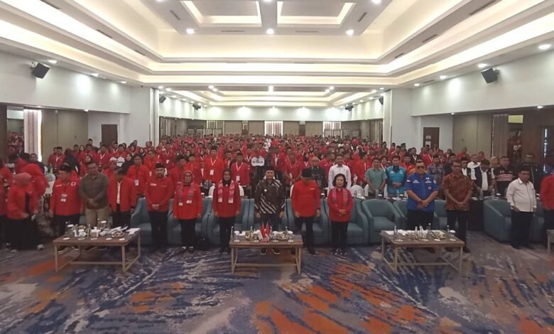 Wagub Kalsel Hadiri Pembukaan Konferda dan Konfercab PDIP : Siap Bekerja Bersama untuk Pelayanan Rakyat