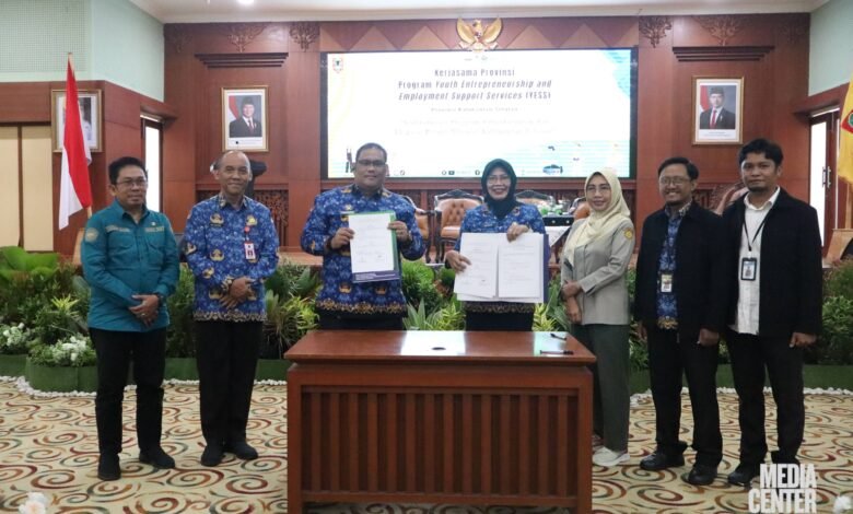 Bappeda Kalsel dan Kementan Tanda Tangani Kerja Sama Pengelolaan Data Petani Milenial Program YESS
