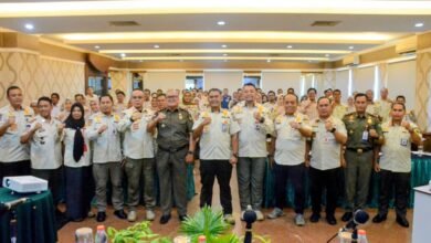 Perkuat Pondasi Tugas, Gubernur Kalsel Buka Rakor Teknis Perencanaan, Evaluasi, Pelaporan dan Pembinaan Kepegawaian Satpol PP dan Damkar se-Kalimantan Selatan Tahun 2025