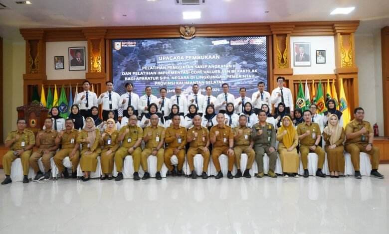 Pemprov Kalsel Buka Pelatihan Implementasi Core Value BerAKHLAK dan Penguatan SAKIP Angkatan II