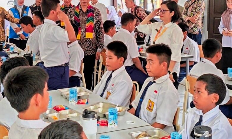 Wamendagri dan Wagub Kalsel Kunjungi Sekolah Rakyat Menengah Pertama 20 Banjarbaru, Pantau Kondisi Asrama dan Ruang Kelas