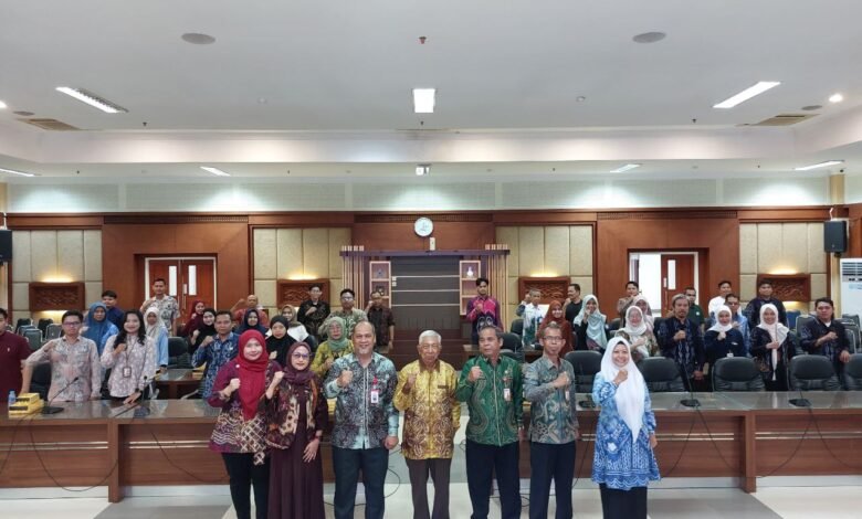 Gelar Sosialisasi Strategi Komunikasi, Pemprov Kalsel Susun Pedoman Komunikasi Publik yang Terarah