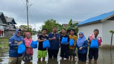 Pastikan Seluruh Wilayah Terdampak Banjir Terjangkau, Pemprov Kalsel Salurkan Bantuan ke Pemakuan Hulu