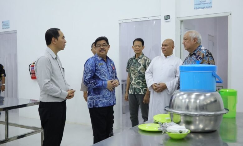 Apresiasi Kelengkapan Fasilitas, Pemprov Kalsel Resmikan Satuan Pelayanan Pemenuhan Gizi Kelayan Timur