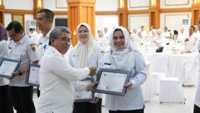 Pemprov Kalsel Resmi Tutup Pelatihan Pengadaan Barang dan Jasa bagi PA/KPA