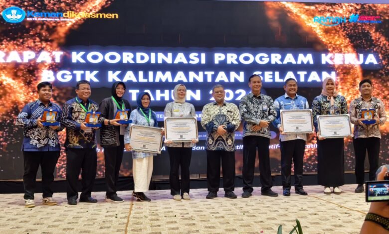 Di Bawah Kepemimpinan Gubernur Muhidin, Kalsel Sabet 4 Penghargaan Pendidikan