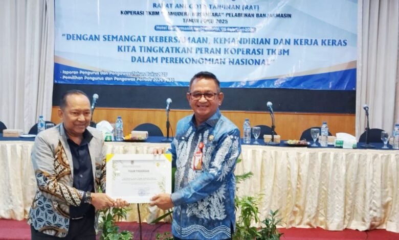Plt Kadiskop UKM Kalsel Dorong Koperasi Bongkar Muat Samudera Nusantara Menuju Koperasi Modern