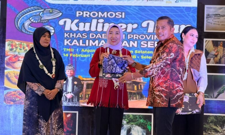 Pemprov Kalsel Perkenalkan Kuliner Daerah Melalui Acara Promosi Kuliner Ikan Khas Daerah di Anjungan TMII