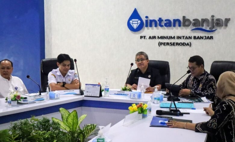 Gubernur Kalsel Tekankan Peran Strategis PT Air Minum Intan Banjar dalam Peningkatan Layanan Publik