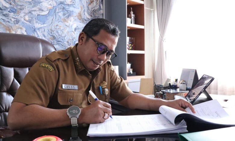 Dislutkan Kalsel Kembangkan Klaster Gabus dan Intensifikasi Tambak Udang