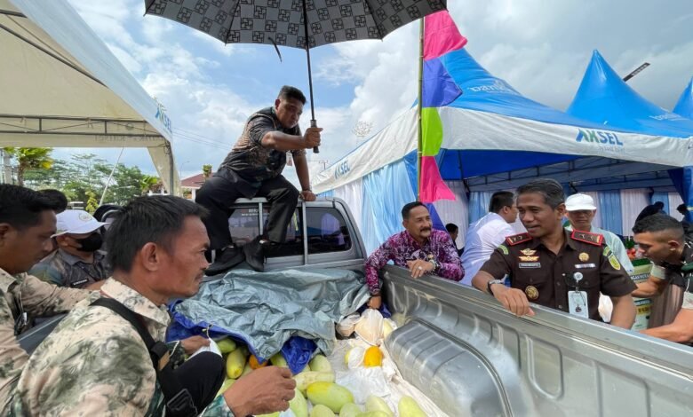 DPKP Kalsel Berpartisipasi dalam GPM di Kejati, Sediakan Bahan Pokok Lebih Murah