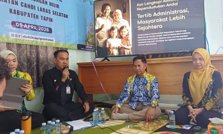 Disdukcapil Kalsel dan Tapin Hadirkan Layanan Jemput Bola di Pabaungan Hilir