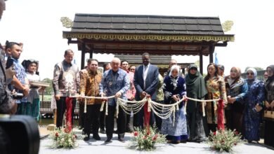 TMII Jadi Etalase Budaya Kalsel, Dermaga Pasar Terapung Resmi Dibuka