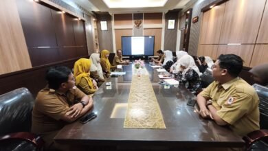 Diskominfo Kalsel Terima Studi Banding Batola Terkait Pemenuhan Indeks KPIP 2027