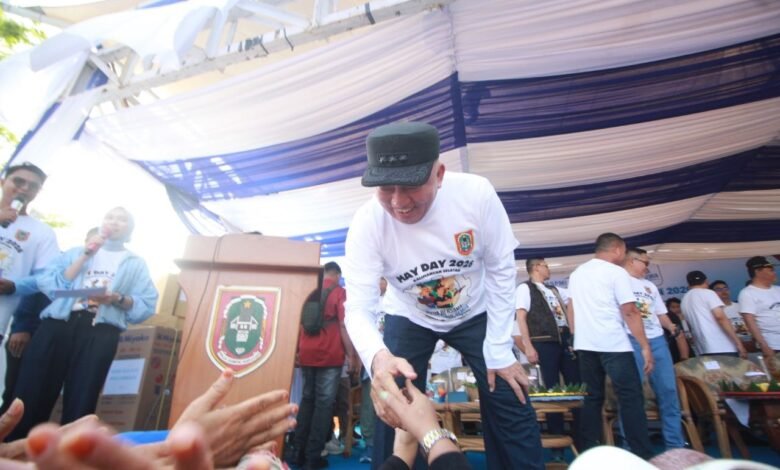 Gubernur Kalsel Dorong Kolaborasi Tiga Pilar pada Peringatan Hari Buruh Internasional 2026