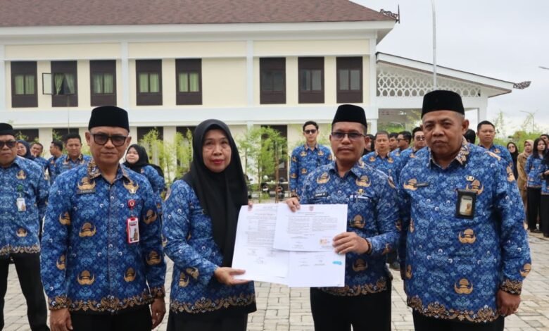 Tujuh Pejabat Dinsos Kalsel Laksanakan Sertijab Pasca Dilantik Gubernur Muhidin