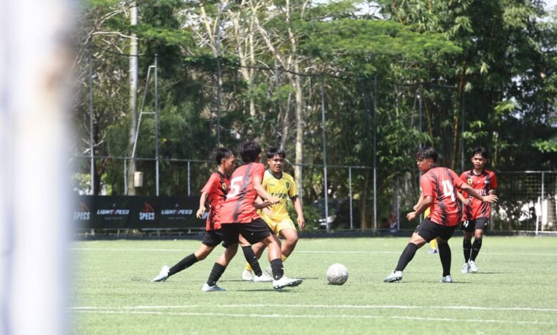 Hari Pertama Sepakbola POPDA Kalsel 2026 Berlangsung Panas, Perebutan Tiket Semifinal Mulai Memanas
