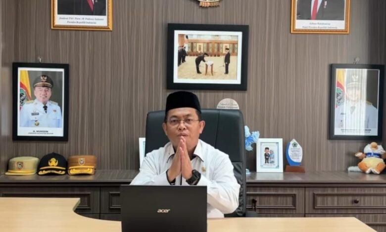 Biro Kesra Kalsel Ajak Ayah Antar Anak di Hari Pertama Sekolah, Wujud Dukungan bagi Generasi Berakhlak