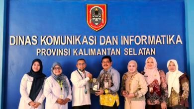 Diskominfo Kalsel Berbagi Pengalaman Strategi Komunikasi Publik dan Kehumasan dengan Poltekkes Kemenkes Banjarmasin