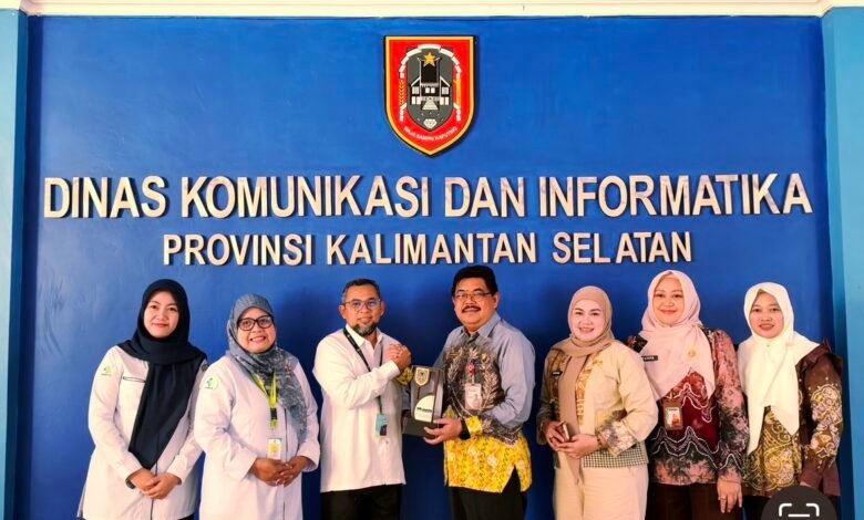 Diskominfo Kalsel Berbagi Pengalaman Strategi Komunikasi Publik dan Kehumasan dengan Poltekkes Kemenkes Banjarmasin