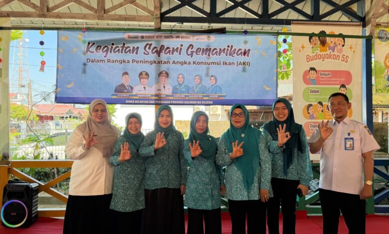 DKP Kalsel Gaungkan GEMARIKAN di Tapin, Tanamkan Budaya Makan Ikan Sejak Usia Dini untuk Cegah Stunting