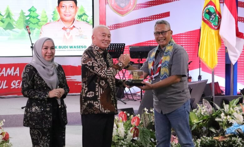 Gubernur Muhidin Sambut Hangat Kedatangan Ketua Kwarnas Gerakan Pramuka