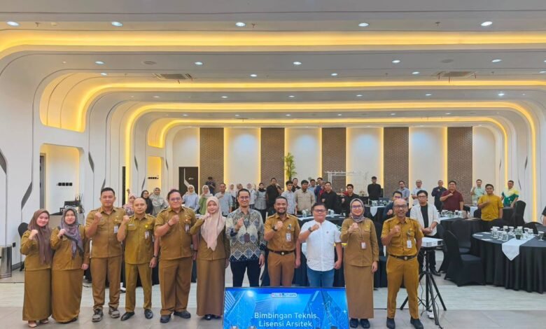 PUPR Kalsel Gelar Bimtek Lisensi Arsitek untuk Tingkatkan Kompetensi Profesional