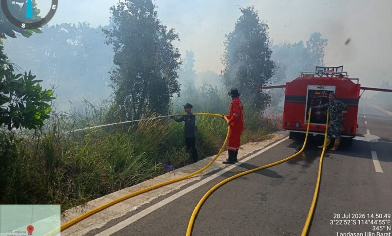 BPBD Kalsel Kerahkan Water Bombing Kendalikan Karhutla di Ujung Jalan Golf Banjarbaru, Sekitar 30 Hektare Terdampak