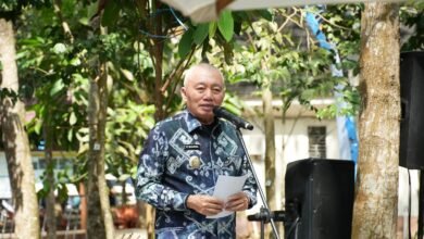 Gubernur H. Muhidin Minta Program Tukar Sampah dengan Sembako Berjalan Berkelanjutan