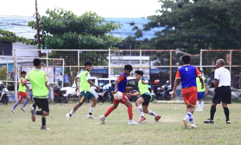 Ratusan Pemain Ikut Seleksi Tahap Pertama Pembentukan Tim Peseban Jelang Piala Soeratin U-17 Kalsel 