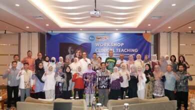 FKG ULM Selaraskan Persepsi Instruktur Klinik melalui Workshop Clinical Teaching Berbasis OBE